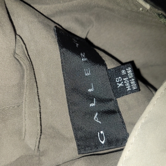 Gallery XS Tan Women’s Long Rain Coat - Picture 4 of 4